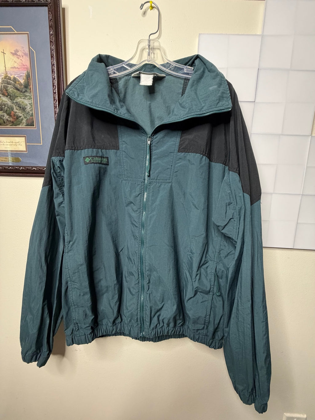 Vintage Columbia Sportswear Windbreaker - (Fits XL)