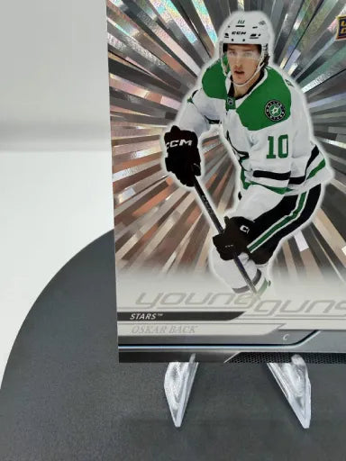Oskar Back Young Guns Outburst Silver #465 2024-25 Upper Deck Series 2 Rookie RC