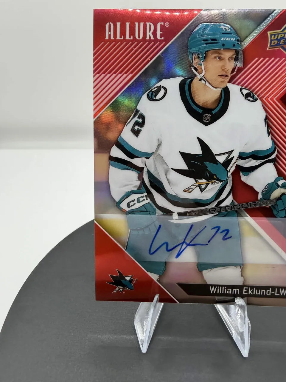 William Eklund Red Rainbow Auto #64 2024-25 Upper Deck Allure Sharks Autograph
